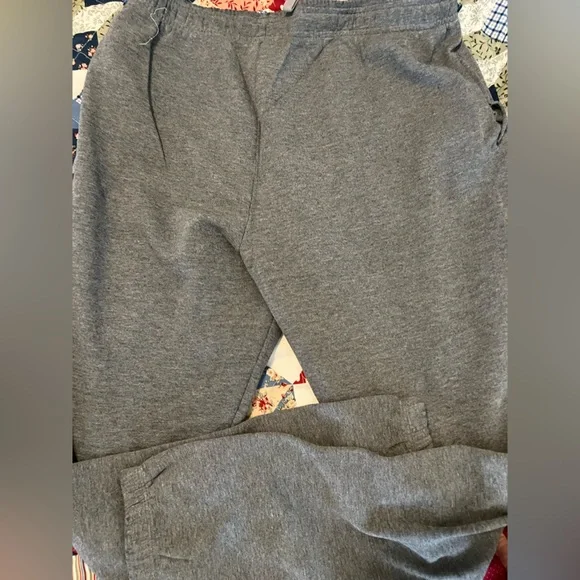 Victorias Secret Pink Grey Sweatpants - Picture 3 of 7